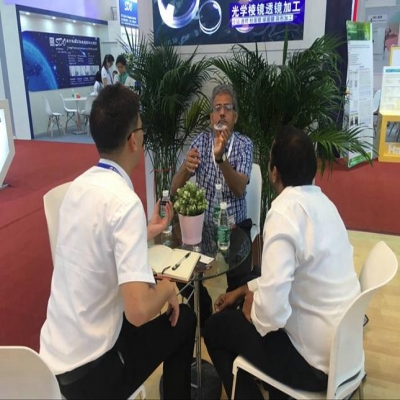 2018年我們?cè)傧嘁姟{宏光電本屆光博會(huì)完美謝幕